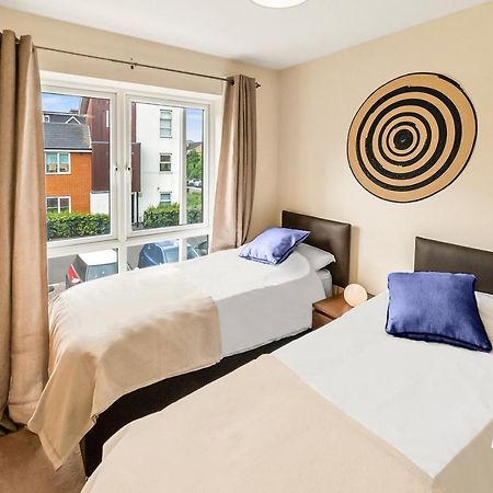 Puffin Way - Comfortable, Spacious House With Parking Reading Exteriér fotografie