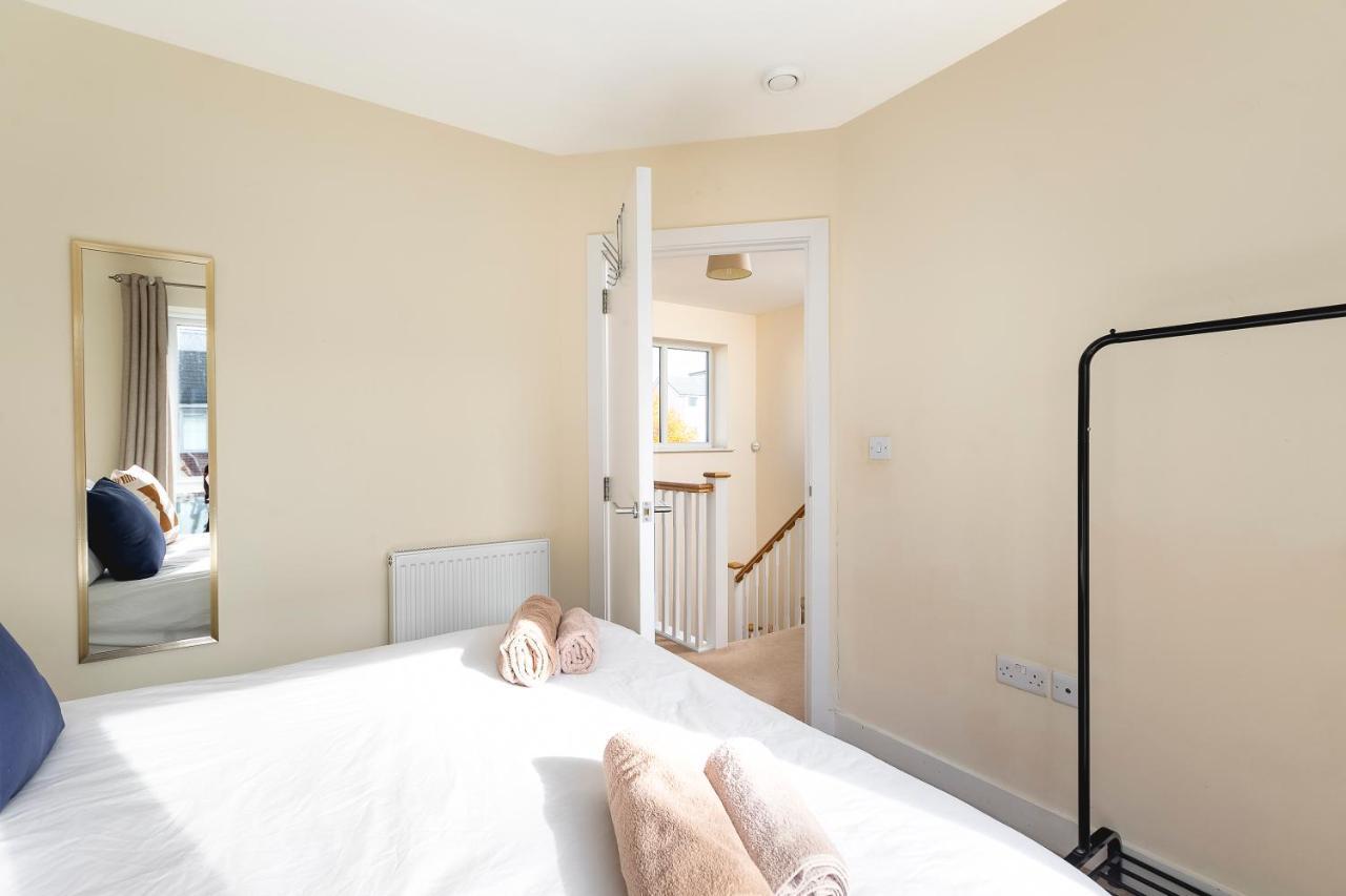 Puffin Way - Comfortable, Spacious House With Parking Reading Exteriér fotografie
