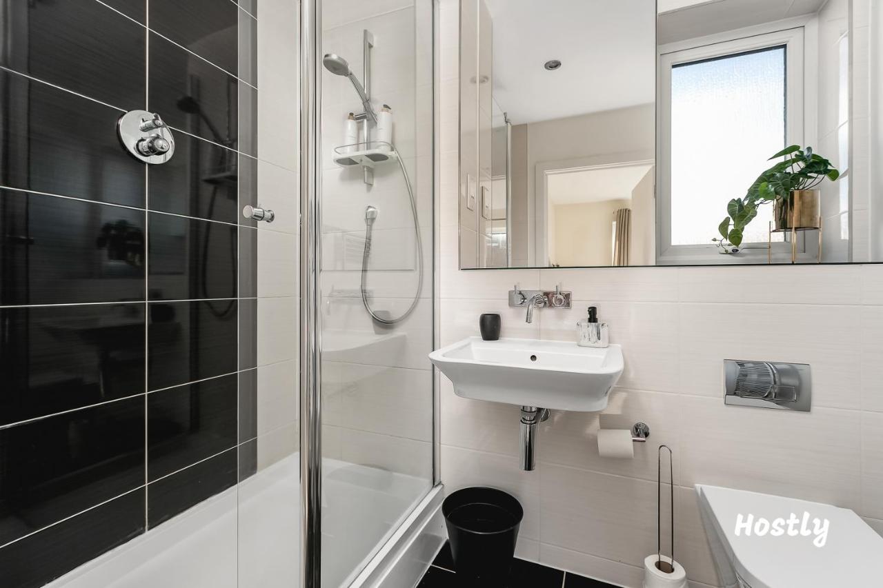 Puffin Way - Comfortable, Spacious House With Parking Reading Exteriér fotografie